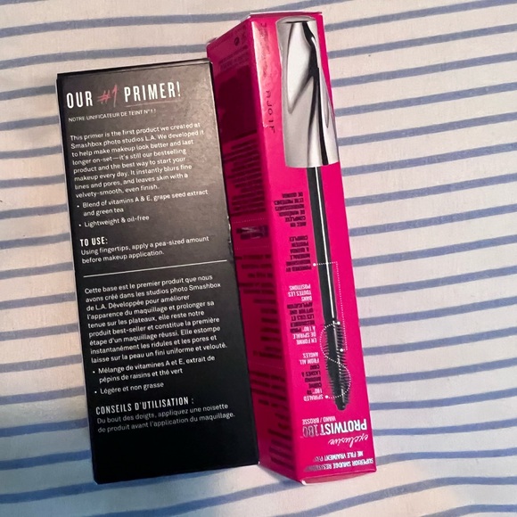 🛑SOLD🛑Makeup - Picture 2 of 3